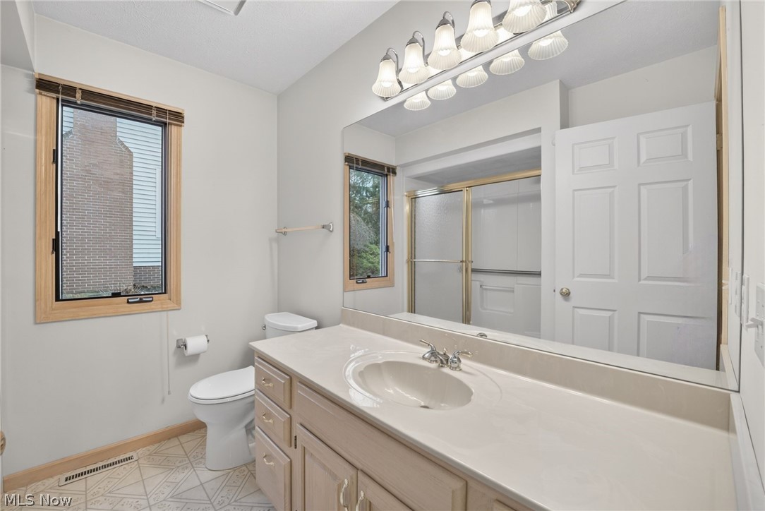 6284 S Applecross Road Highland Heights OH 44143