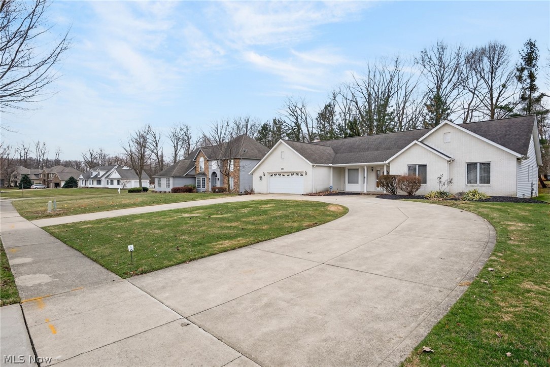 6284 S Applecross Road Highland Heights OH 44143