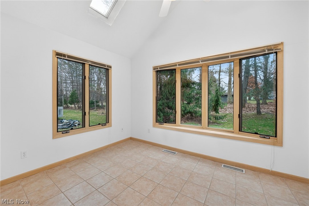 6284 S Applecross Road Highland Heights OH 44143