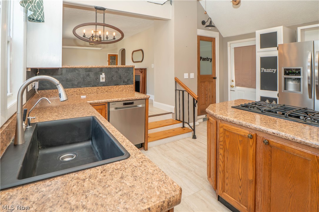 2125 41st Street NE Canton OH 44705