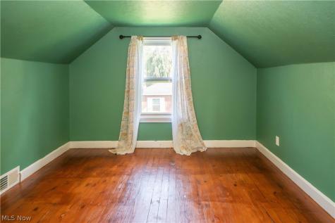2125 41st Street NE Canton OH 44705