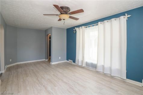 2125 41st Street NE Canton OH 44705