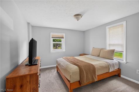 1240 Aberth Drive Akron OH 44320