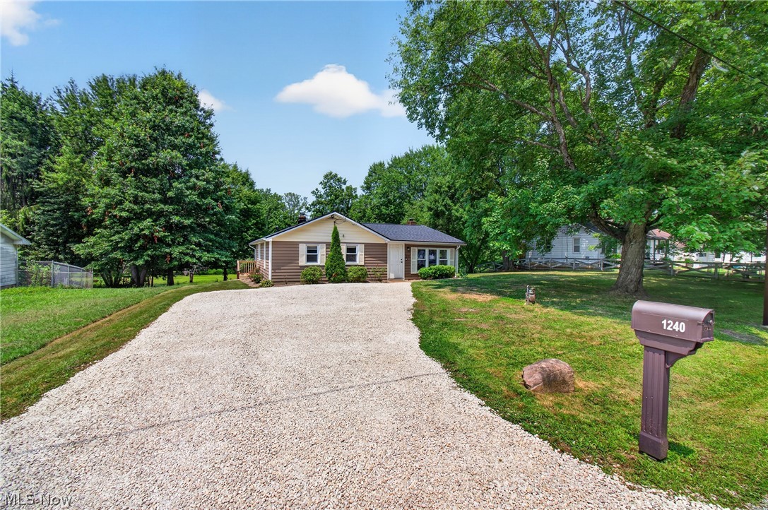 1240 Aberth Drive Akron OH 44320