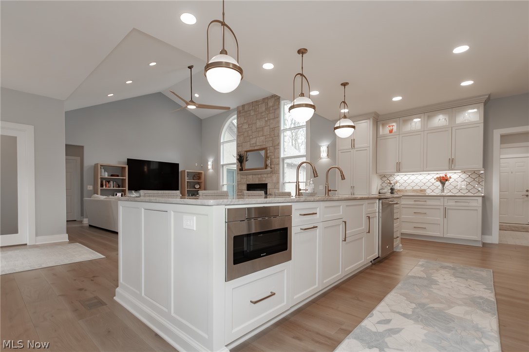 11565 Robin Wood Lane Chagrin Falls OH 44023