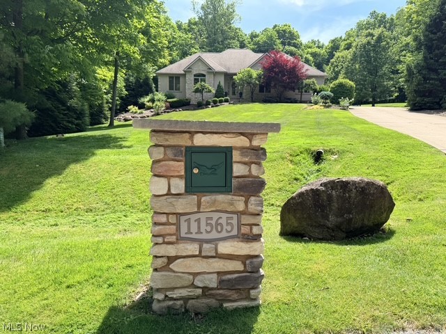 11565 Robin Wood Lane Chagrin Falls OH 44023