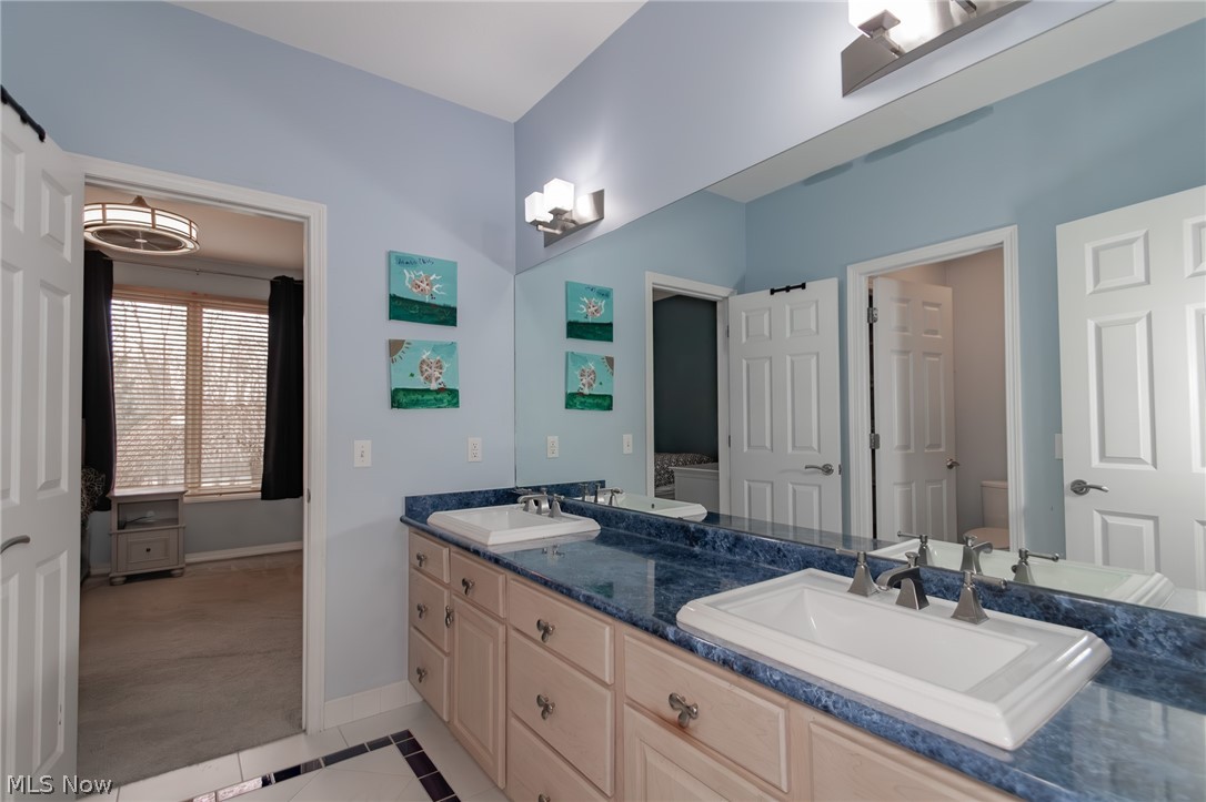 11565 Robin Wood Lane Chagrin Falls OH 44023