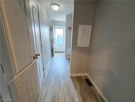 444 Westwoods Amherst OH 44001
