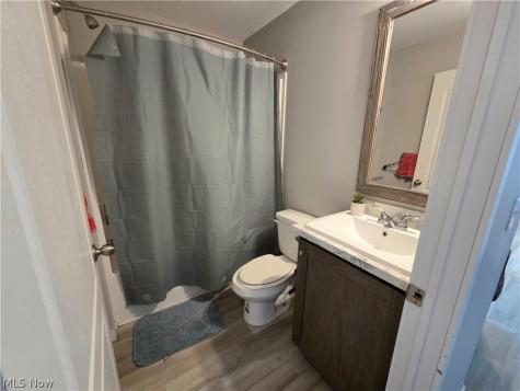 444 Westwoods Amherst OH 44001