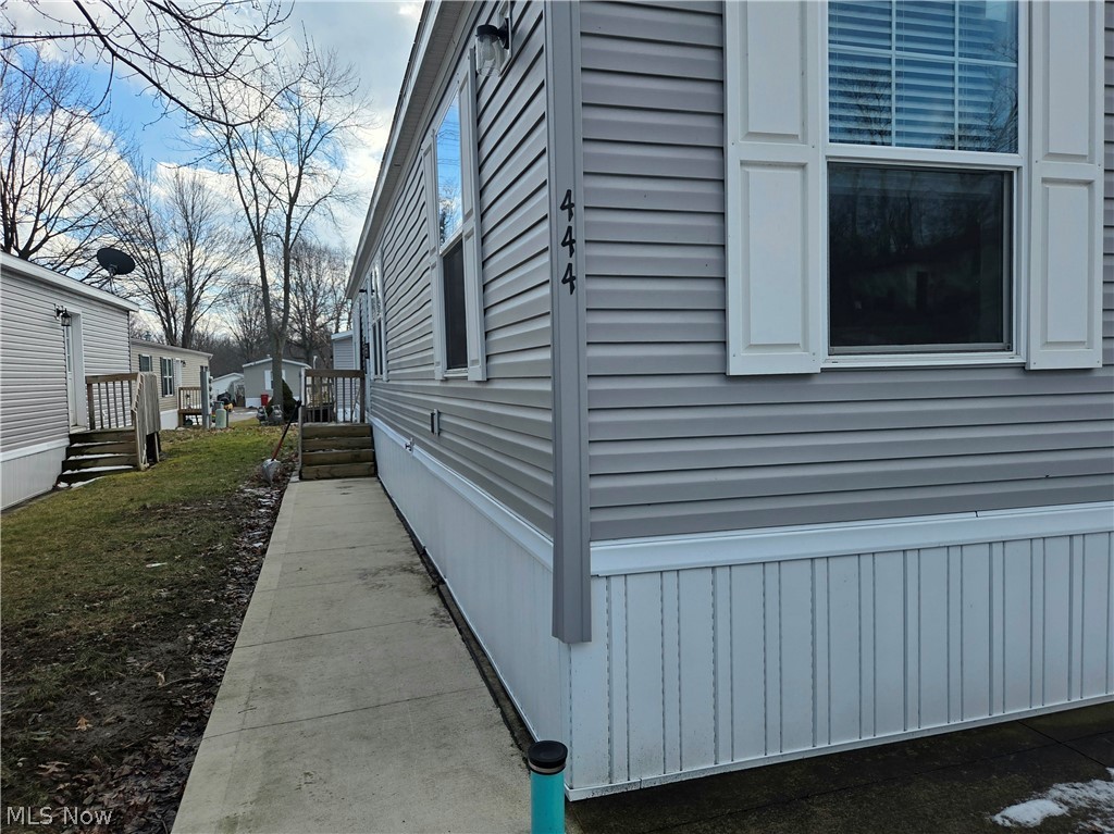 444 Westwoods Amherst OH 44001