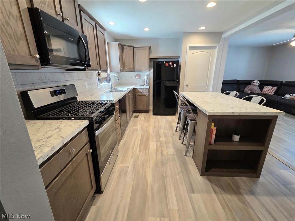 444 Westwoods Amherst OH 44001