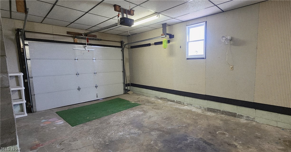 253 Oregon Avenue Louisville OH 44641