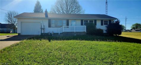 253 Oregon Avenue Louisville OH 44641
