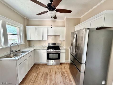 940 Katherine Avenue Youngstown OH 44505