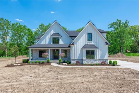 2145 Newbury Drive Westlake OH 44145