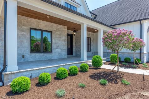 2145 Newbury Drive Westlake OH 44145