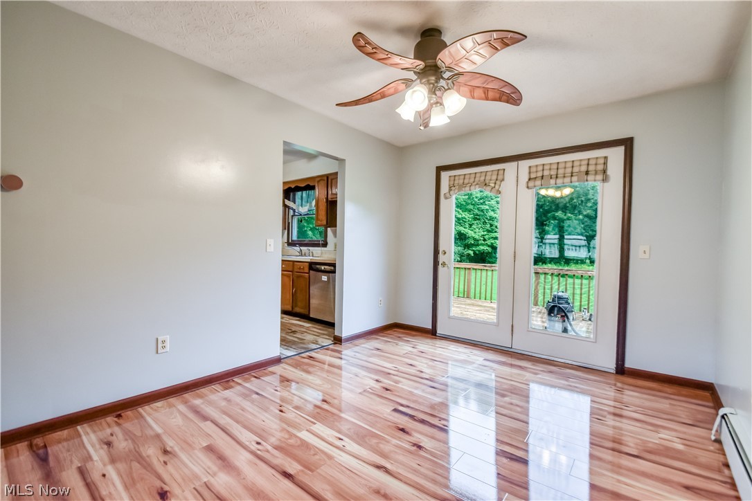 6487 Shaffer Road NW Warren OH 44481