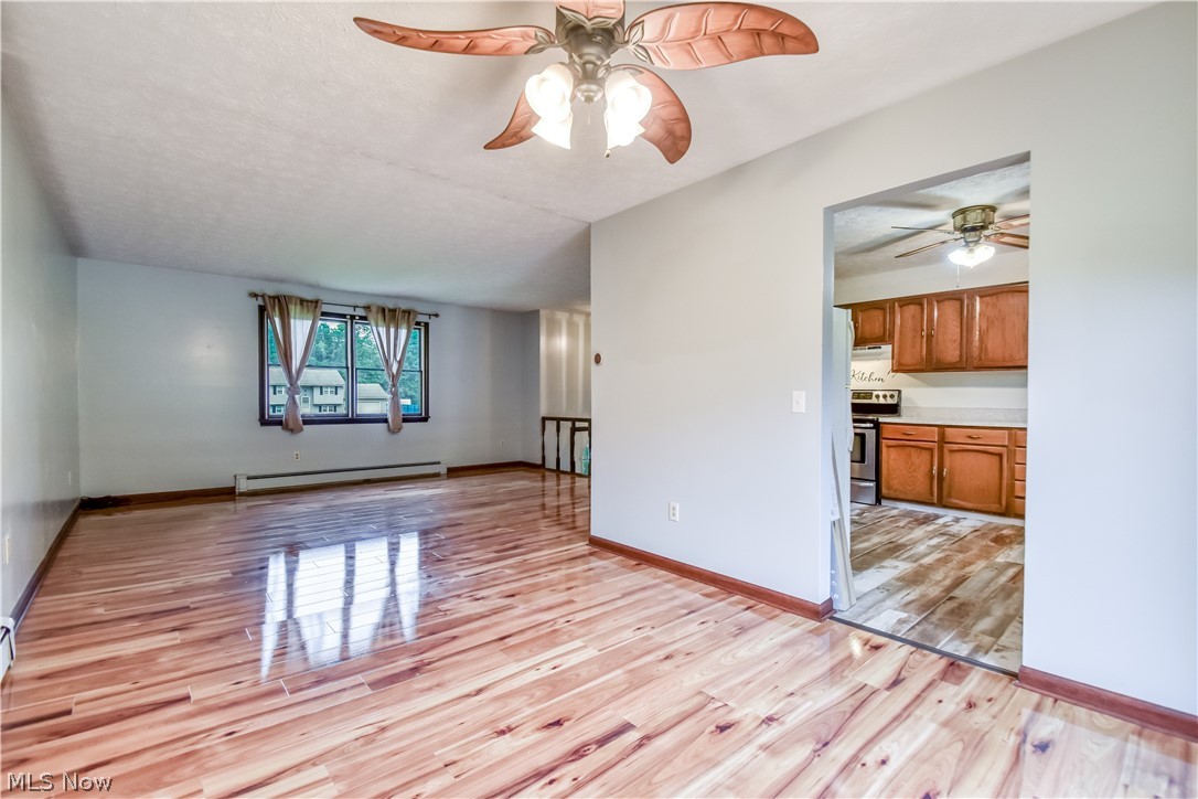 6487 Shaffer Road NW Warren OH 44481