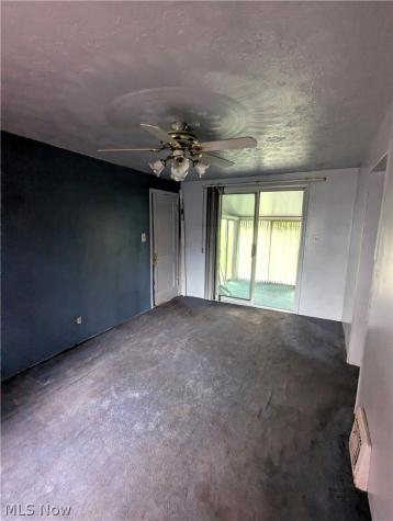 4047 John Street Atwater OH 44201