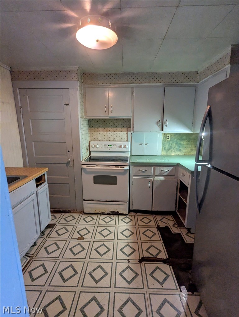 4047 John Street Atwater OH 44201