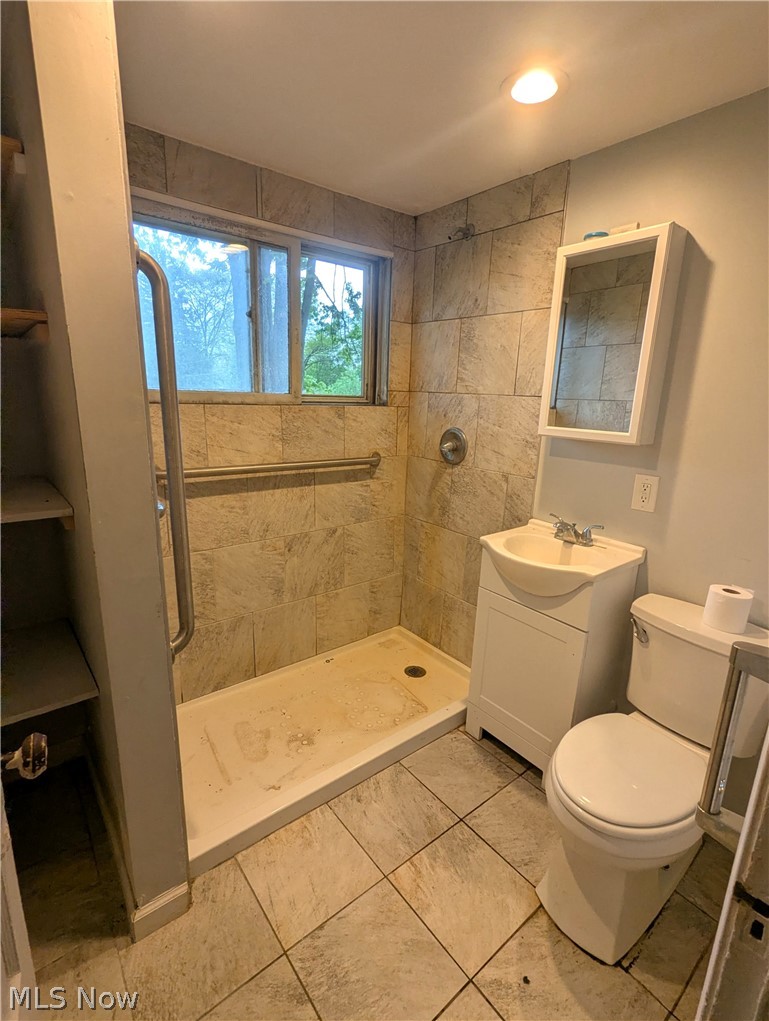 4047 John Street Atwater OH 44201