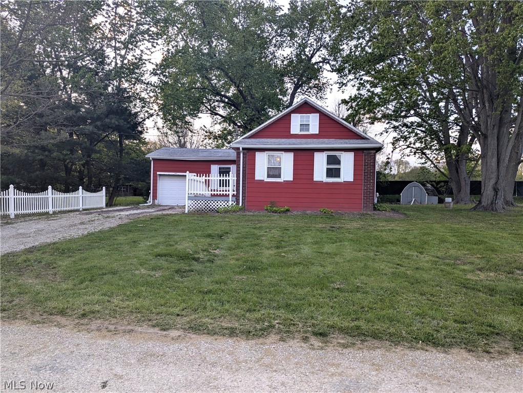 4047 John Street Atwater OH 44201