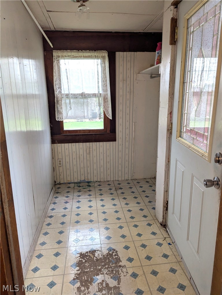 4047 John Street Atwater OH 44201