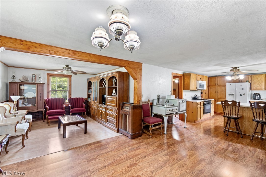 6737 Maplehurst Avenue SE East Sparta OH 44626