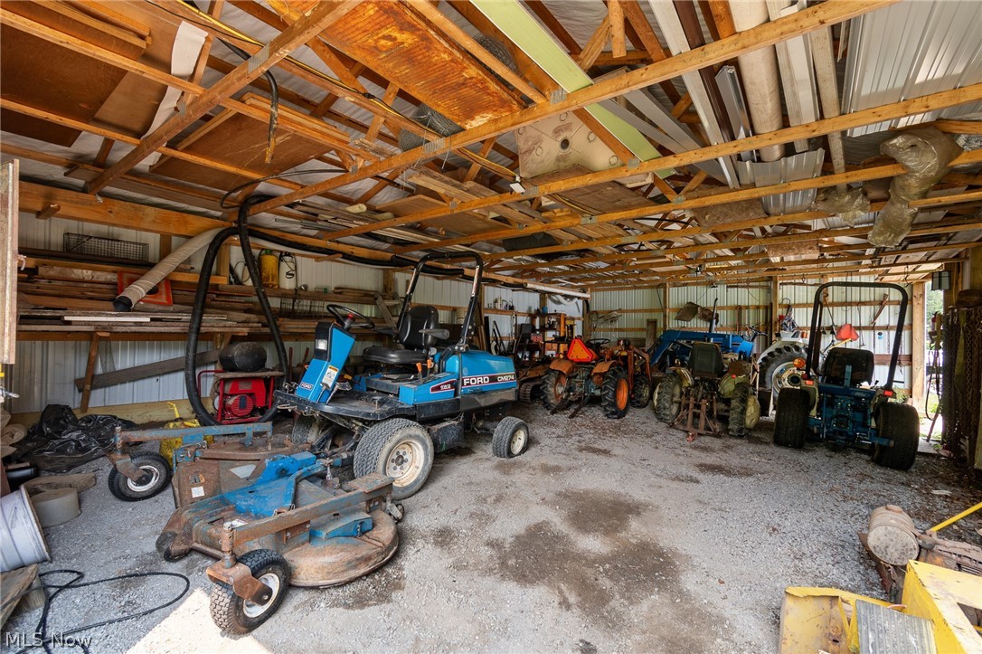 6737 Maplehurst Avenue SE East Sparta OH 44626