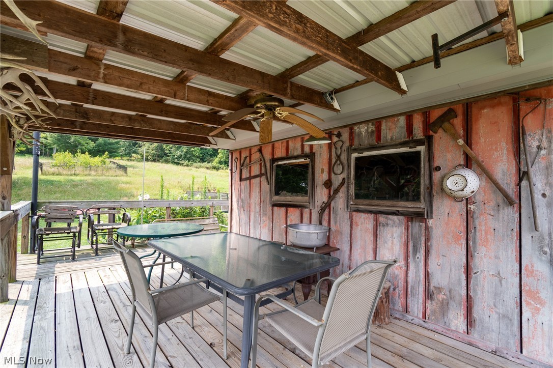 6737 Maplehurst Avenue SE East Sparta OH 44626