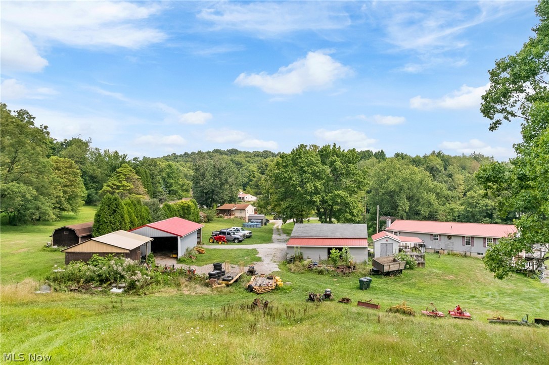 6737 Maplehurst Avenue SE East Sparta OH 44626