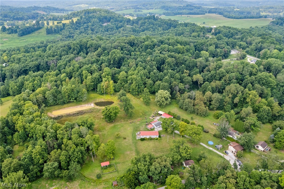 6737 Maplehurst Avenue SE East Sparta OH 44626