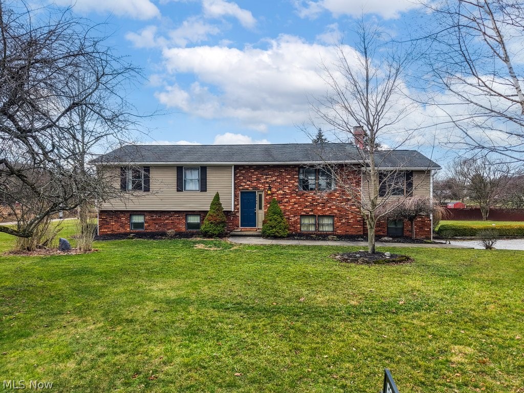 2190 Waterbury Drive Uniontown OH 44685