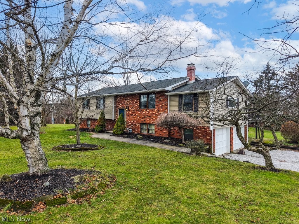 2190 Waterbury Drive Uniontown OH 44685