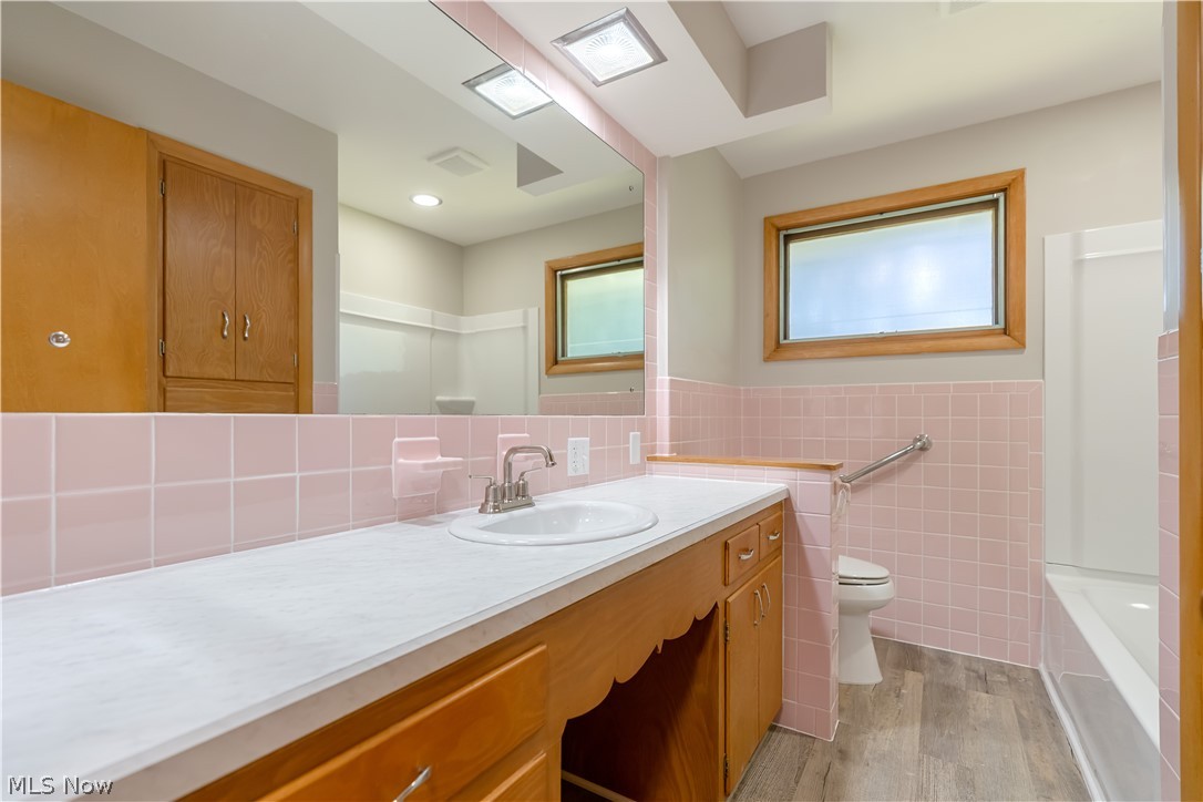 114 Keeferview Street NW Navarre OH 44662