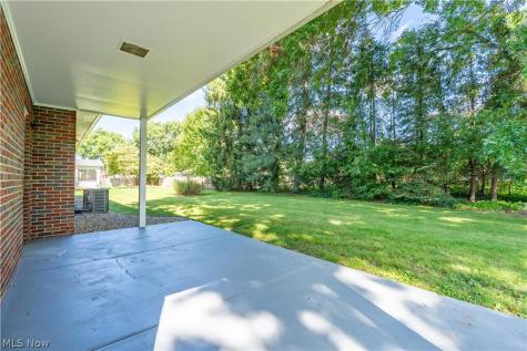 114 Keeferview Street NW Navarre OH 44662
