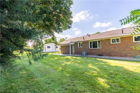114 Keeferview Street NW Navarre OH 44662