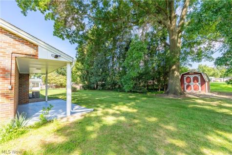 114 Keeferview Street NW Navarre OH 44662