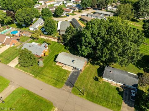 114 Keeferview Street NW Navarre OH 44662