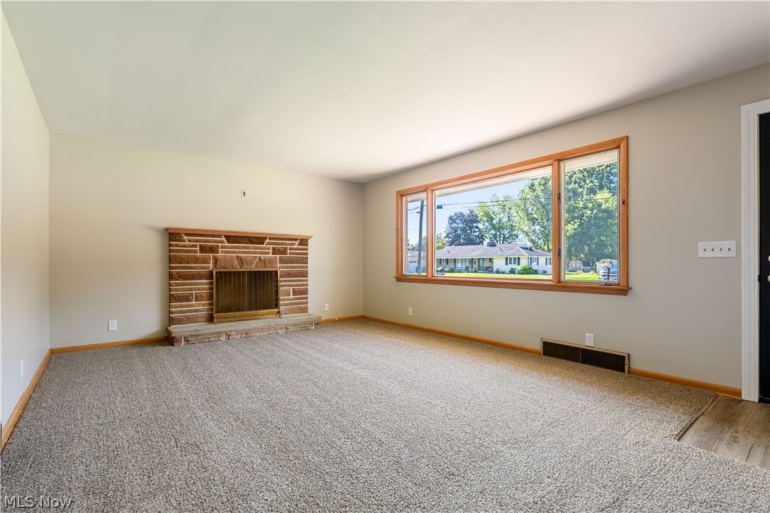 114 Keeferview Street NW Navarre OH 44662