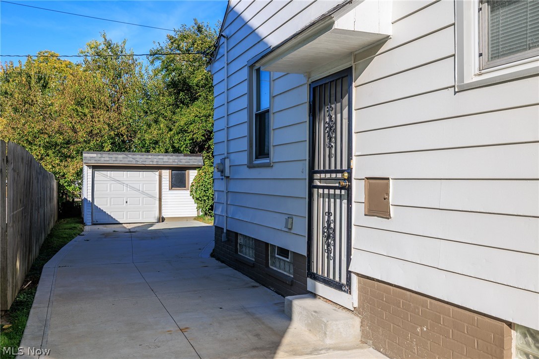 4444 Glenview Road Warrensville Heights OH 44128