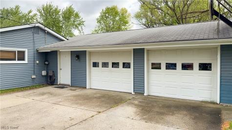 9142 Mount Vernon Drive Streetsboro OH 44241