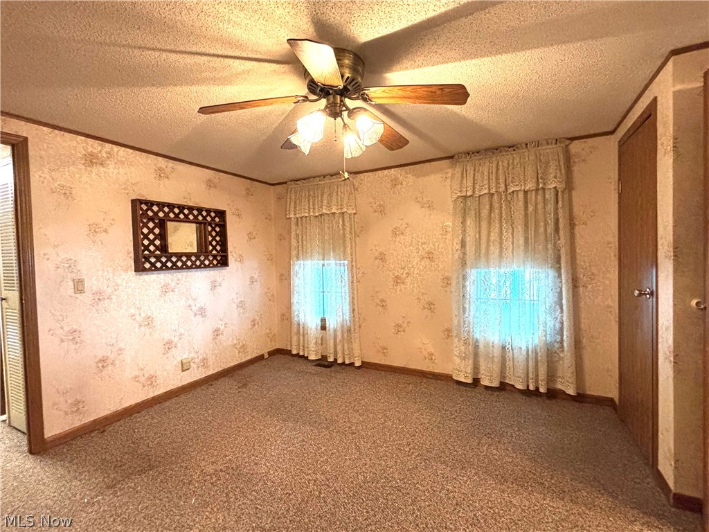 12921 Springfield Road New Springfield OH 44443