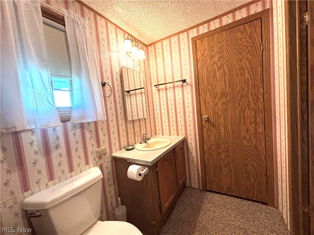 12921 Springfield Road New Springfield OH 44443