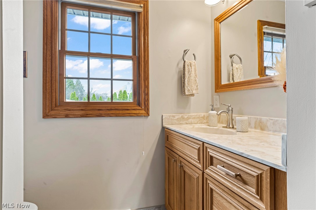 551 E Regency Circle Canfield OH 44406