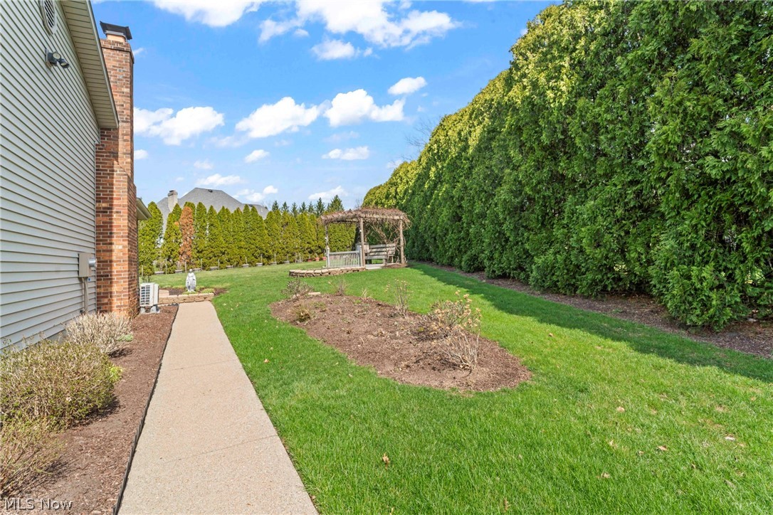 551 E Regency Circle Canfield OH 44406