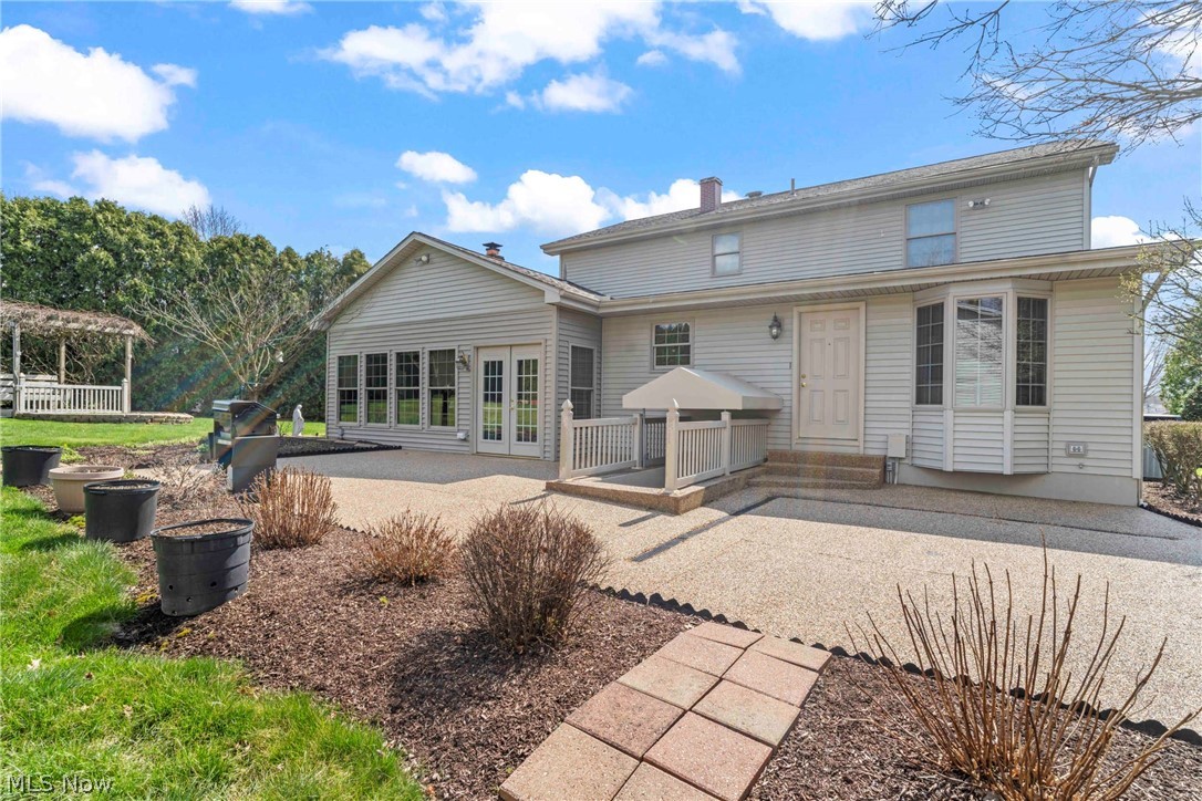 551 E Regency Circle Canfield OH 44406