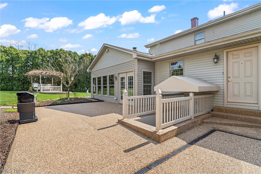 551 E Regency Circle Canfield OH 44406