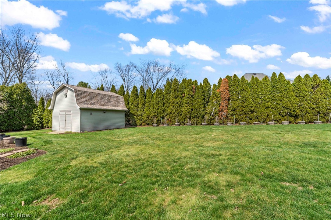551 E Regency Circle Canfield OH 44406