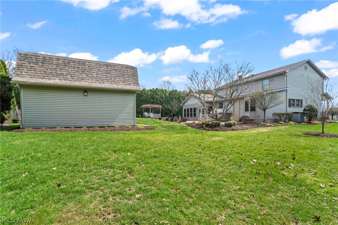 551 E Regency Circle Canfield OH 44406